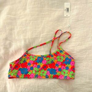 Frankie’s bikini top size medium